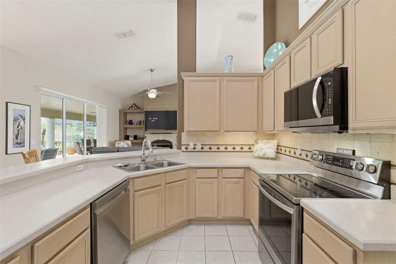 11310 Susans Point Drive, Clermont, FL 34711 Photo