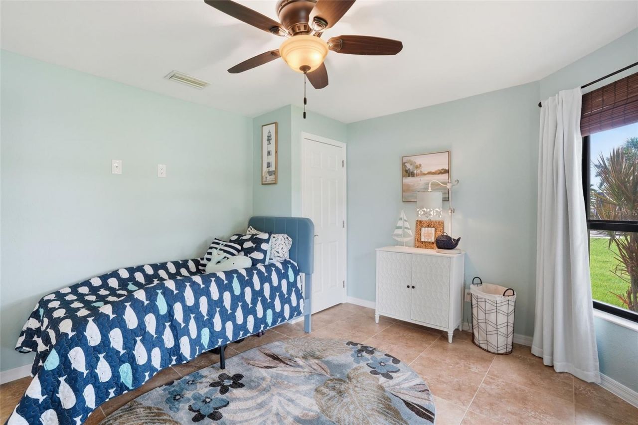 3221 SE 10th Avenue, Cape Coral, FL 33904 Photo