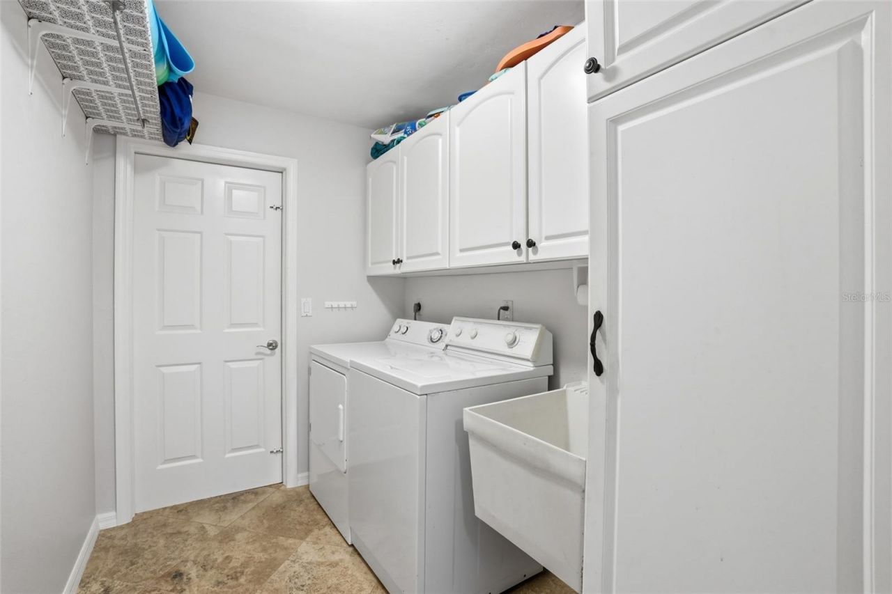 3221 SE 10th Avenue, Cape Coral, FL 33904 Photo