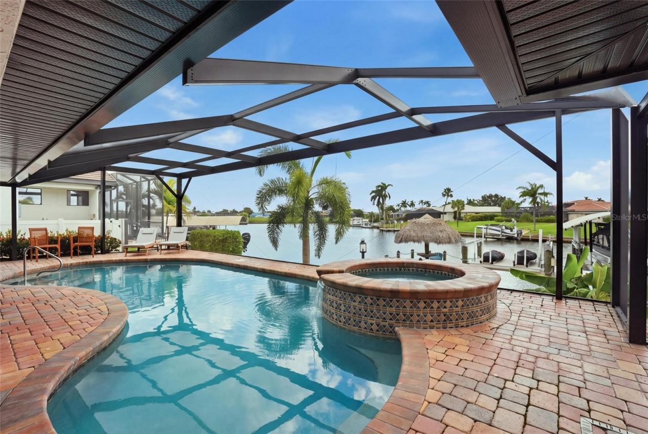 3221 SE 10th Avenue, Cape Coral, FL 33904 Photo