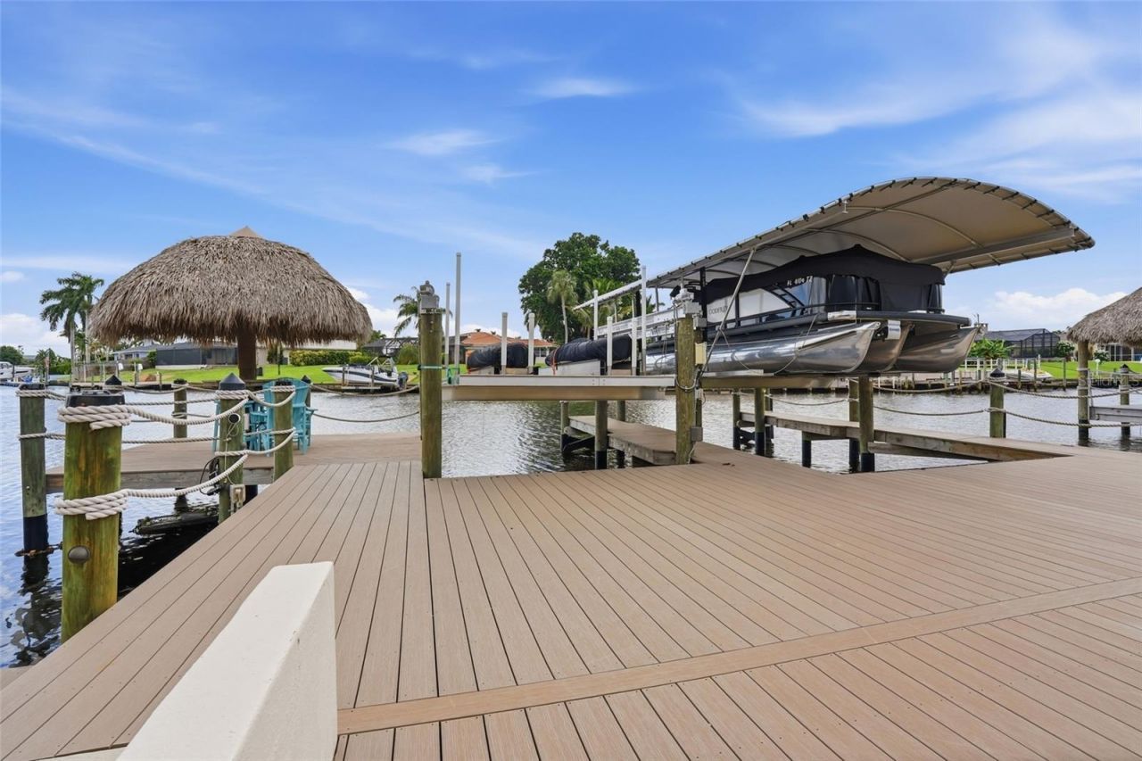 3221 SE 10th Avenue, Cape Coral, FL 33904 Photo