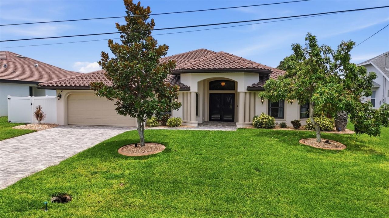 3221 SE 10th Avenue, Cape Coral, FL 33904 Photo