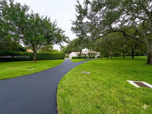 12345 SW 63rd Ave, Pinecrest, FL 33156