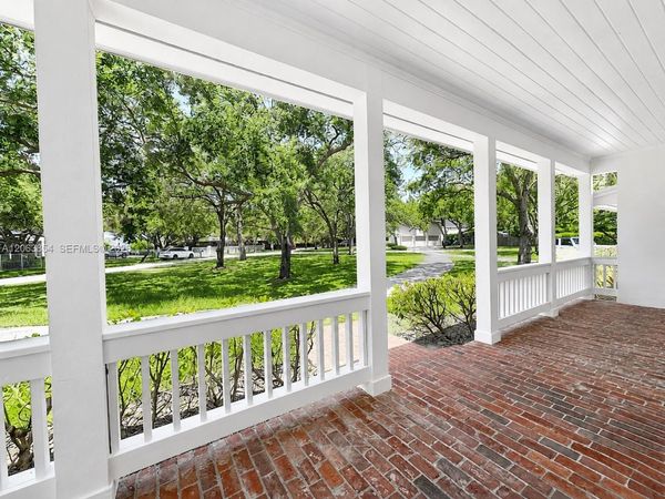 12345 SW 63rd Ave, Pinecrest, FL 33156