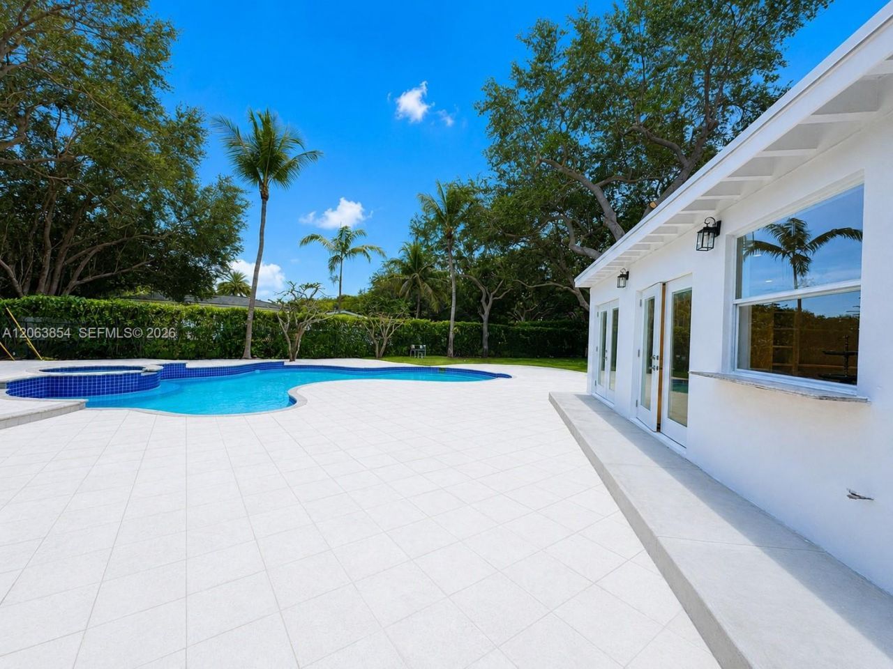 12345 SW 63rd Ave, Pinecrest, FL 33156 Photo