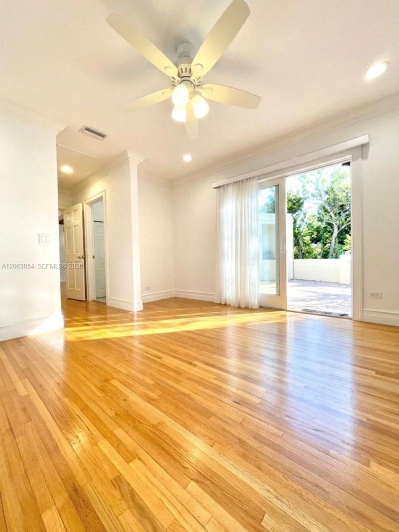 12345 SW 63rd Ave, Pinecrest, FL 33156 Photo