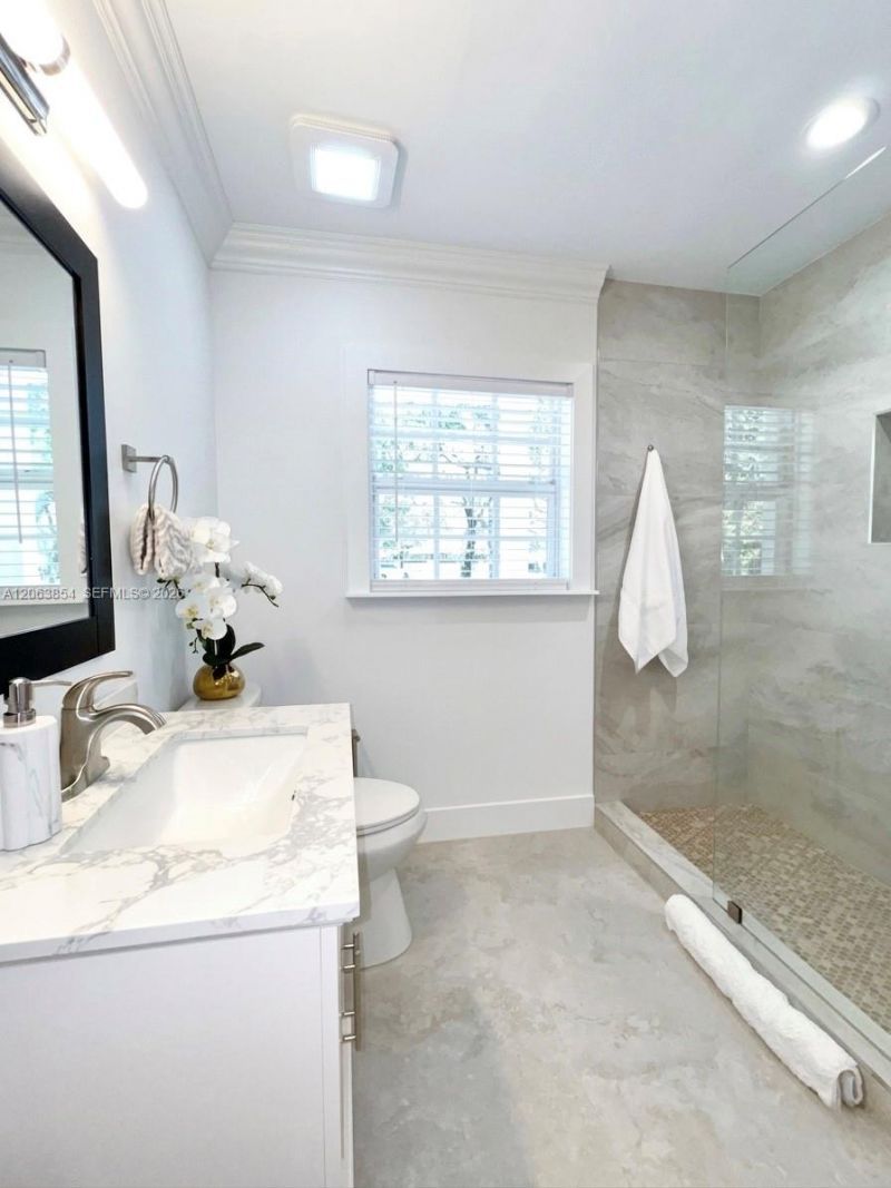 12345 SW 63rd Ave, Pinecrest, FL 33156 Photo