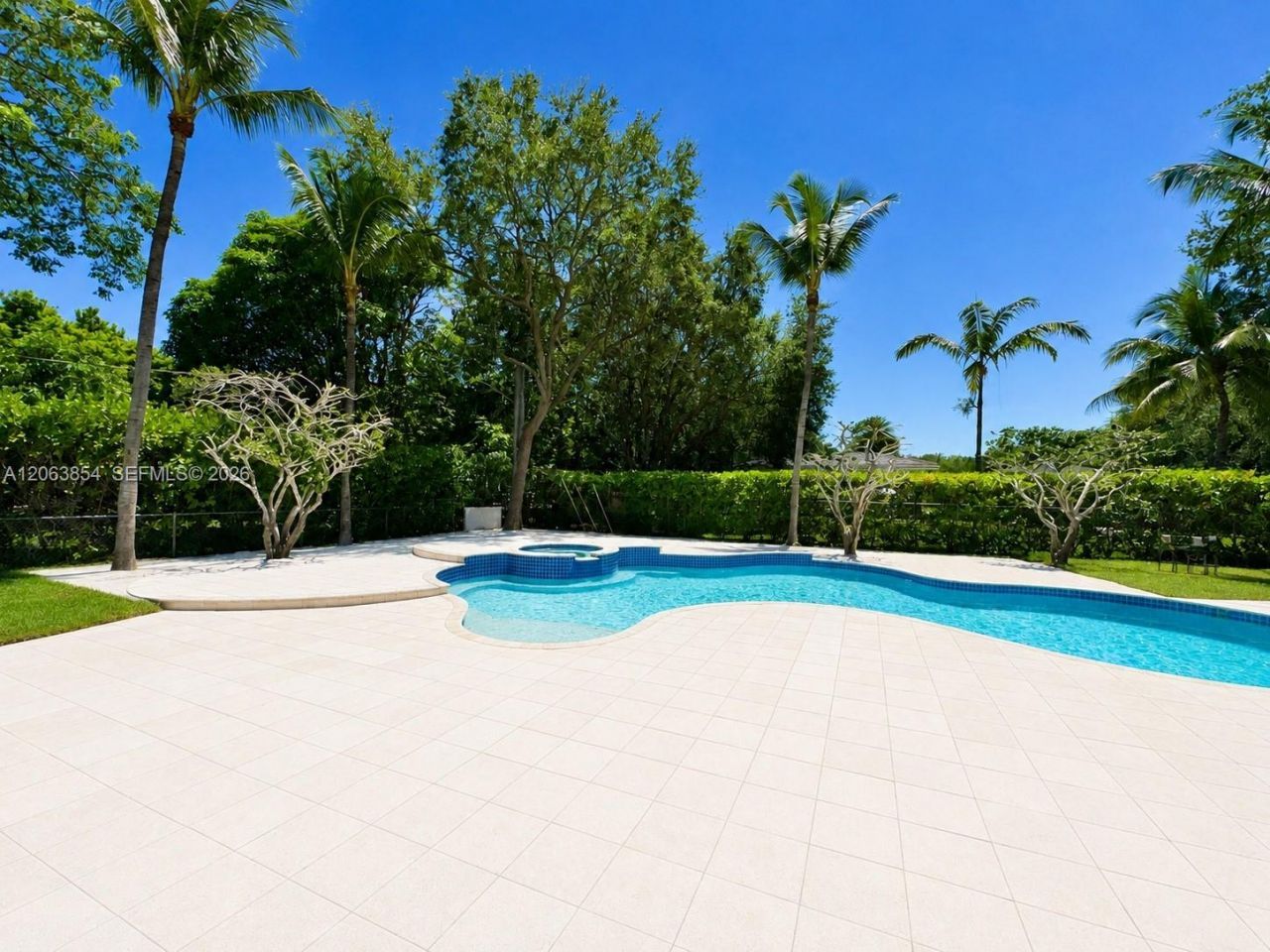 12345 SW 63rd Ave, Pinecrest, FL 33156 Photo