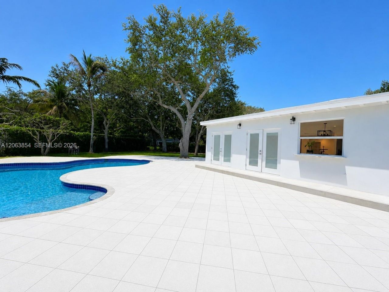 12345 SW 63rd Ave, Pinecrest, FL 33156 Photo