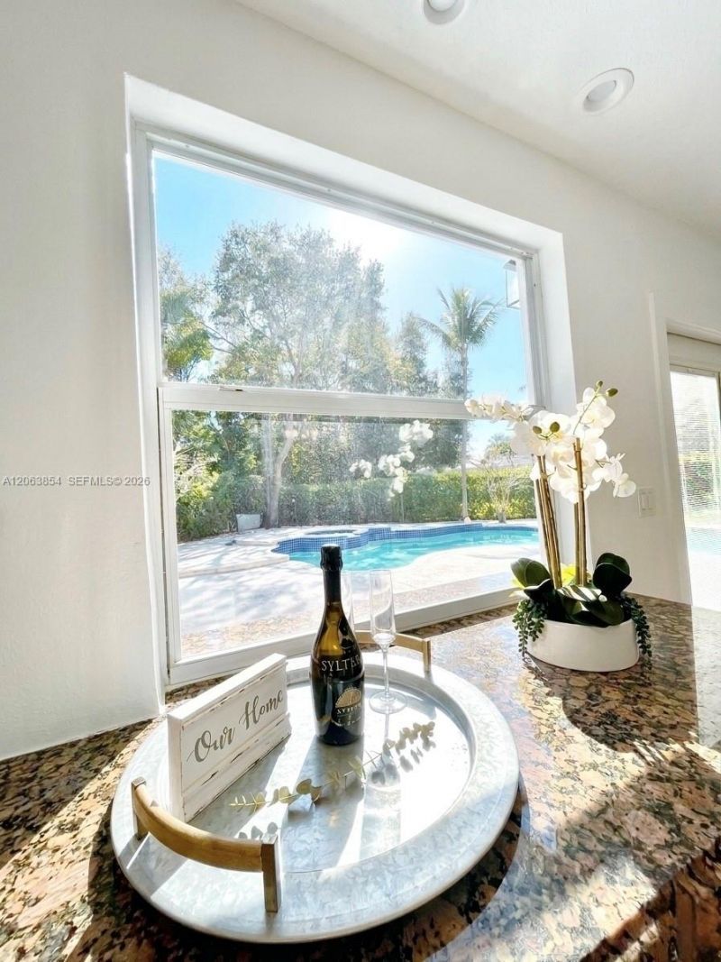 12345 SW 63rd Ave, Pinecrest, FL 33156 Photo