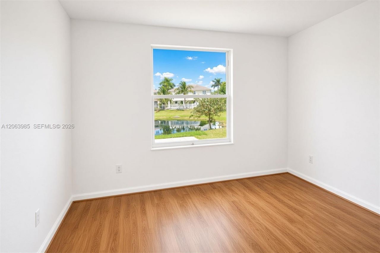 8765 SW 208th St, Cutler Bay, FL 33189 Photo