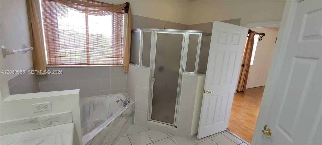 8765 SW 208th St, Cutler Bay, FL 33189 Photo