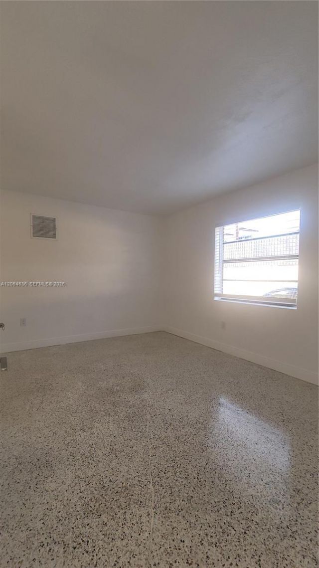 34 E 21st St, Unit 11, Hialeah, FL 33010 Photo
