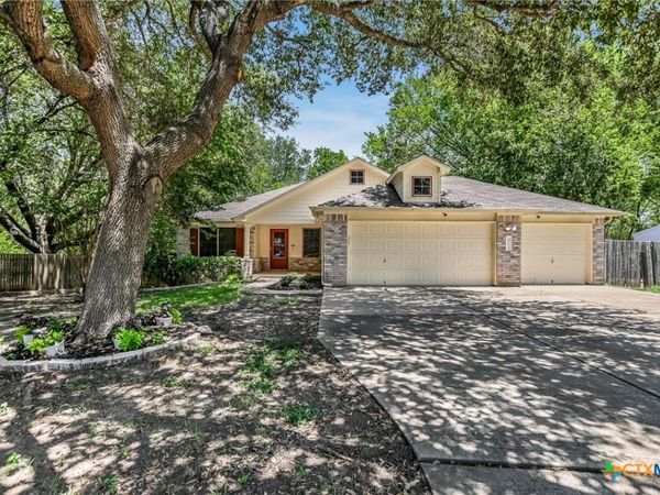 413 Patton Cove , Bastrop, TX 78602