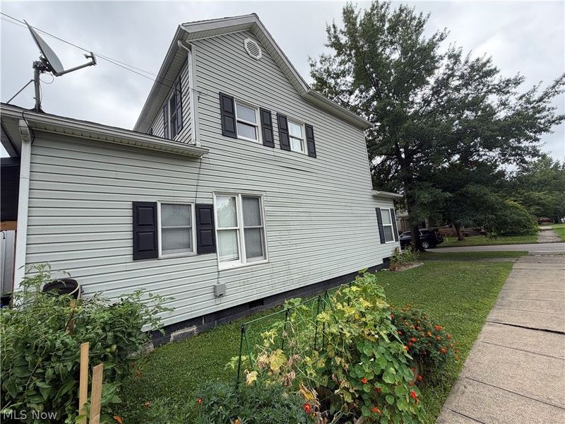 616 Fairground Street , Caldwell, OH 43724 Photo 2