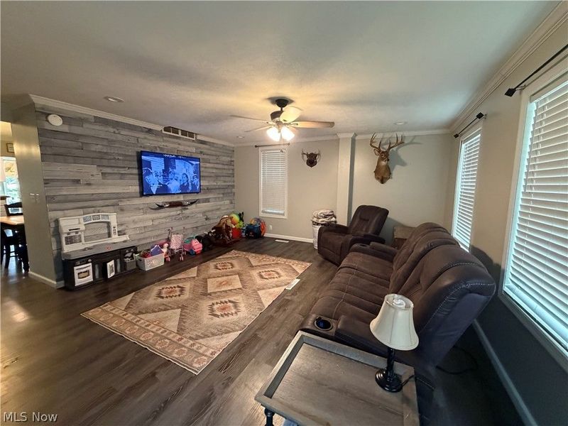 616 Fairground Street , Caldwell, OH 43724 Photo 6