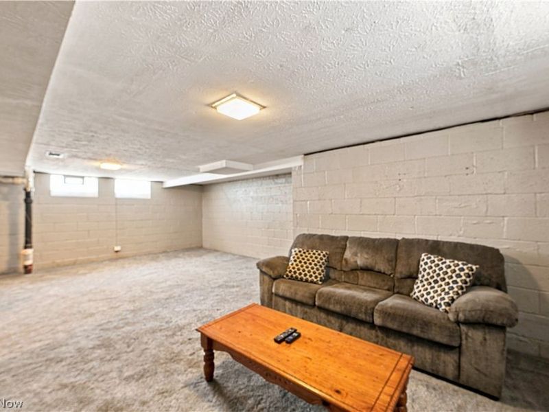 13209 Rockside Road , Garfield Heights, OH 44125 Photo 26