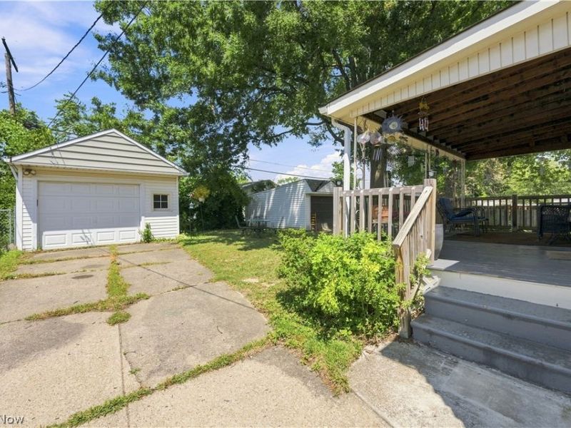 13209 Rockside Road, Garfield Heights, OH 44125 Photo 28