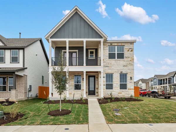 429 Carr DR, Liberty Hill, TX 78642