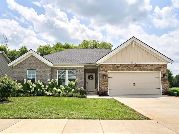 2896 Brahman Circle , Bowling Green, KY 42104