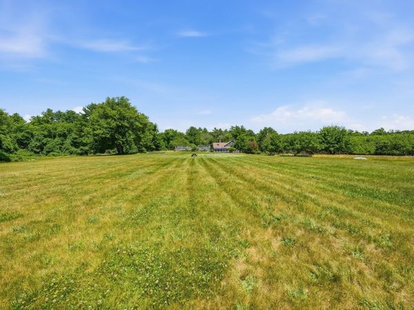 126A Lucy Little, Dartmouth, MA 02747