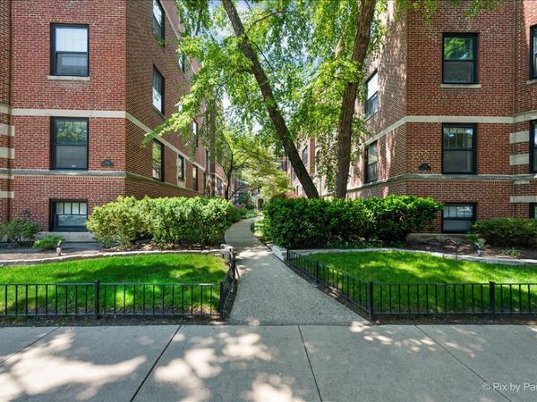 726 Hinman Avenue , Unit 2W, Evanston, IL 60202