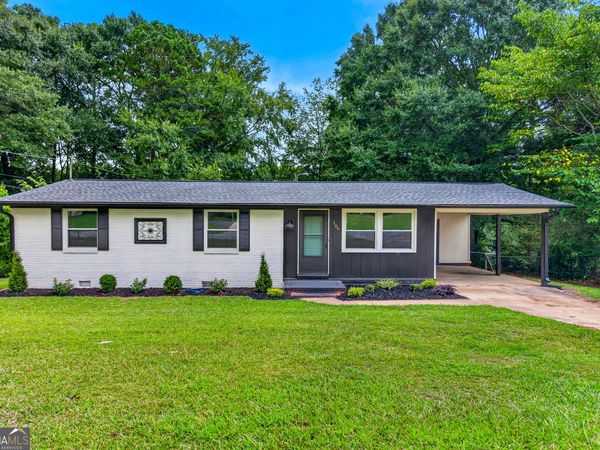 106 Sir Lancelot Avenue, Lagrange, GA 30241