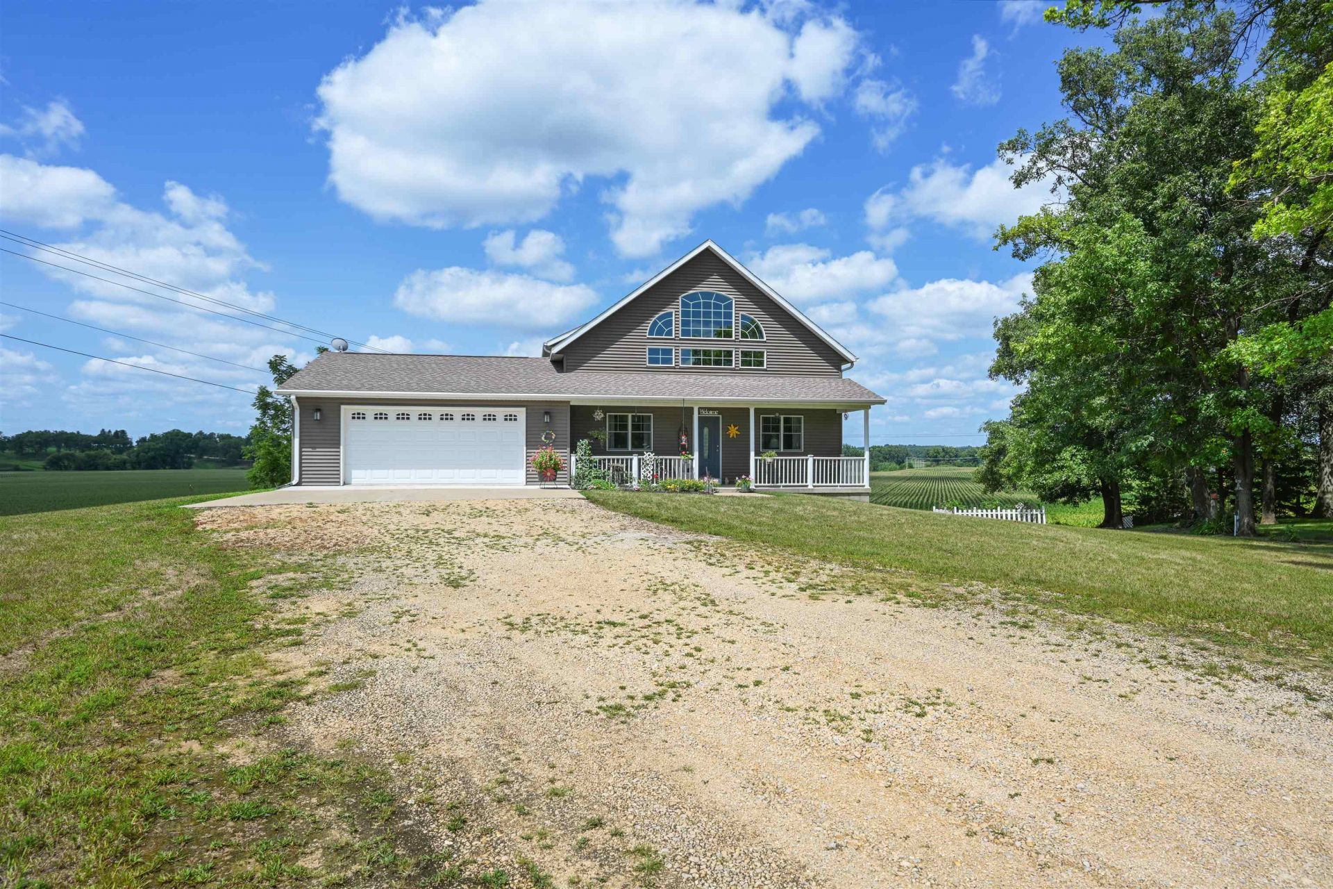 8588 200th Avenue, Maquoketa, IA 52060 Main Photo