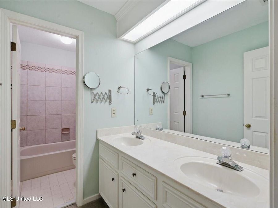 Property Image 25