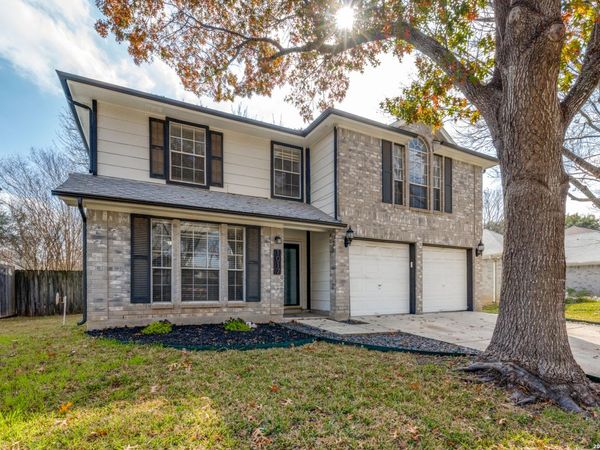 1017 Silvertree, Schertz, TX 78154
