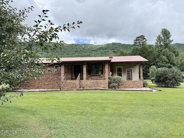 11216 Yuma Road, Gate City, VA 24251