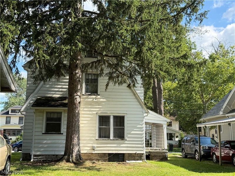 670 Kinsman Street NW, Warren, OH 44483 Photo 15