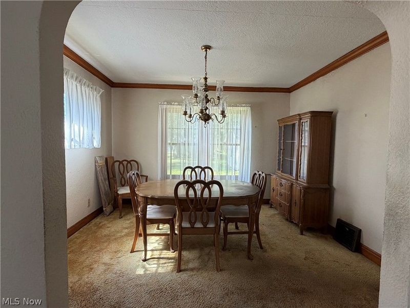 670 Kinsman Street NW, Warren, OH 44483 Photo 4