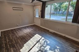802 Kilbourne Road  photo 4