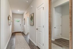 826 Farmers Passage Loop photo 4