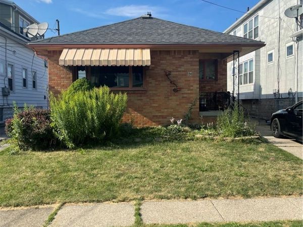 24 Bell Road, Buffalo, NY 14225