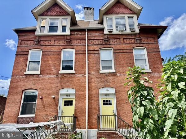 4813 00 CHESTER AVENUE, PHILADELPHIA, PA 19143