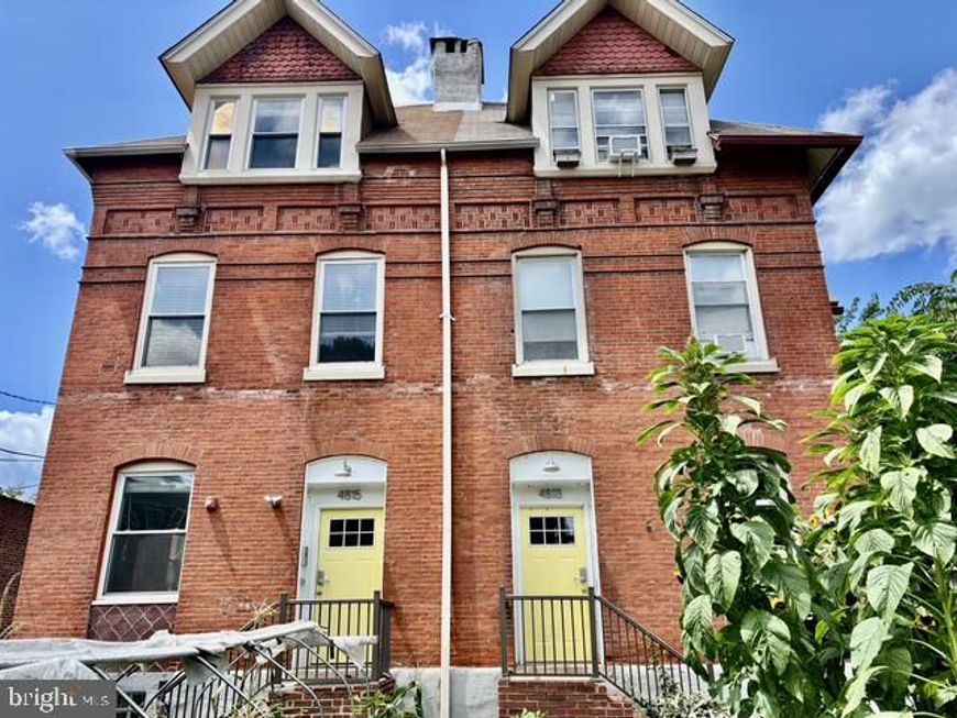 4813 00 Chester Avenue, Philadelphia, PA 19143 Main Photo