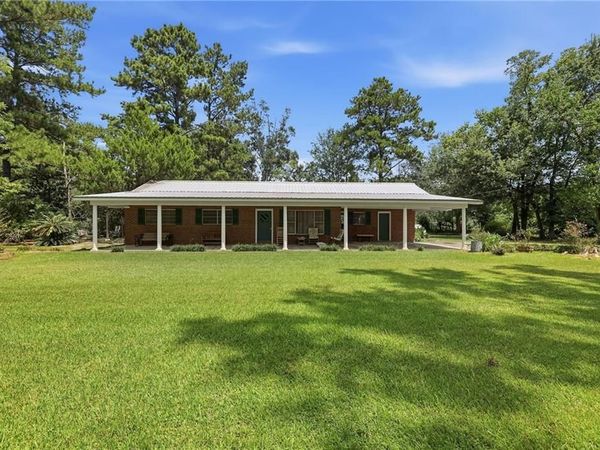 29747 AMVETS Road, Albany, LA 70711