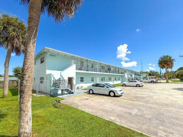 3208 LOUISIANA Avenue, Fort Pierce, FL 34947