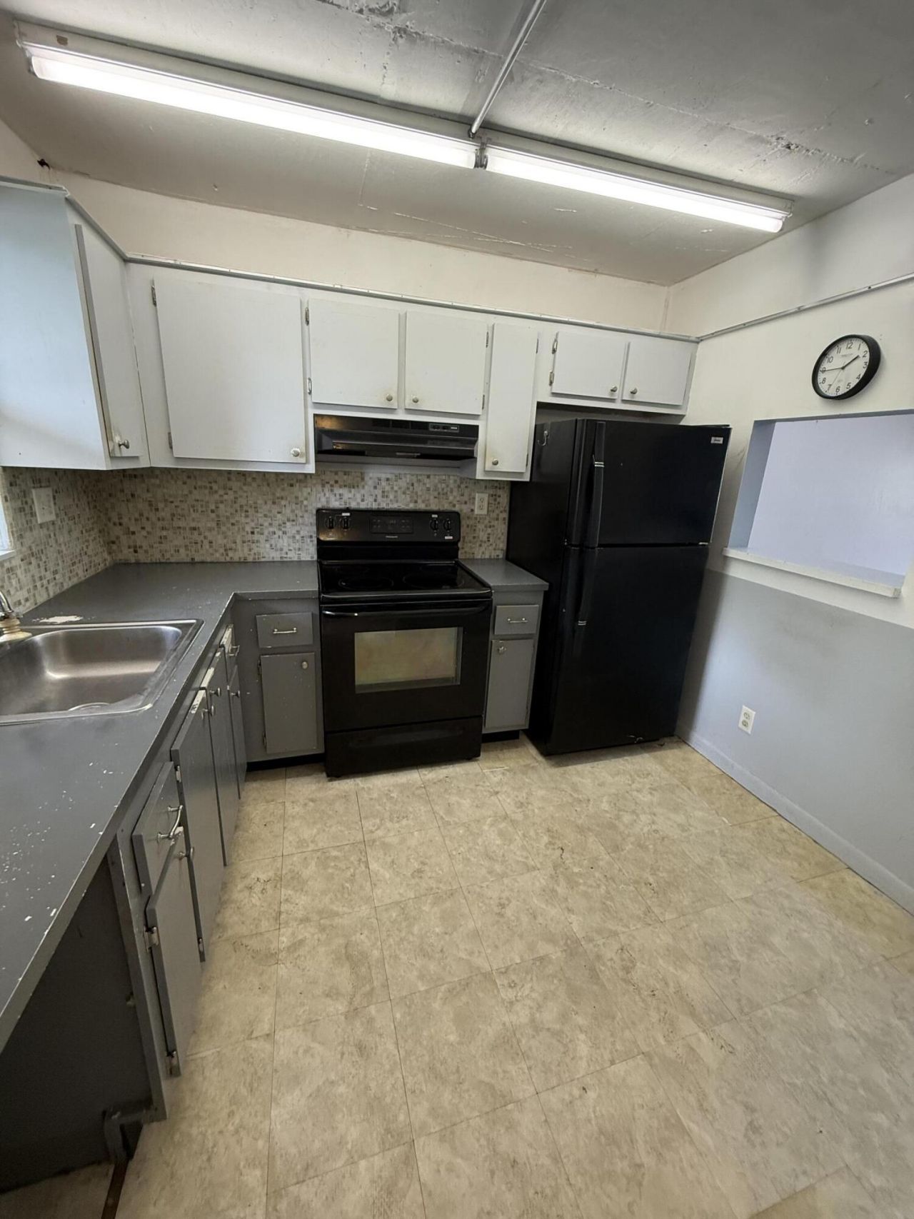 9881 Sunrise Lakes Boulevard, Unit 104, Sunrise, FL 33322 Photo