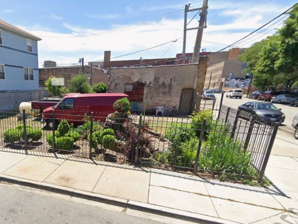 1035 W 20th Place , Chicago, IL 60608