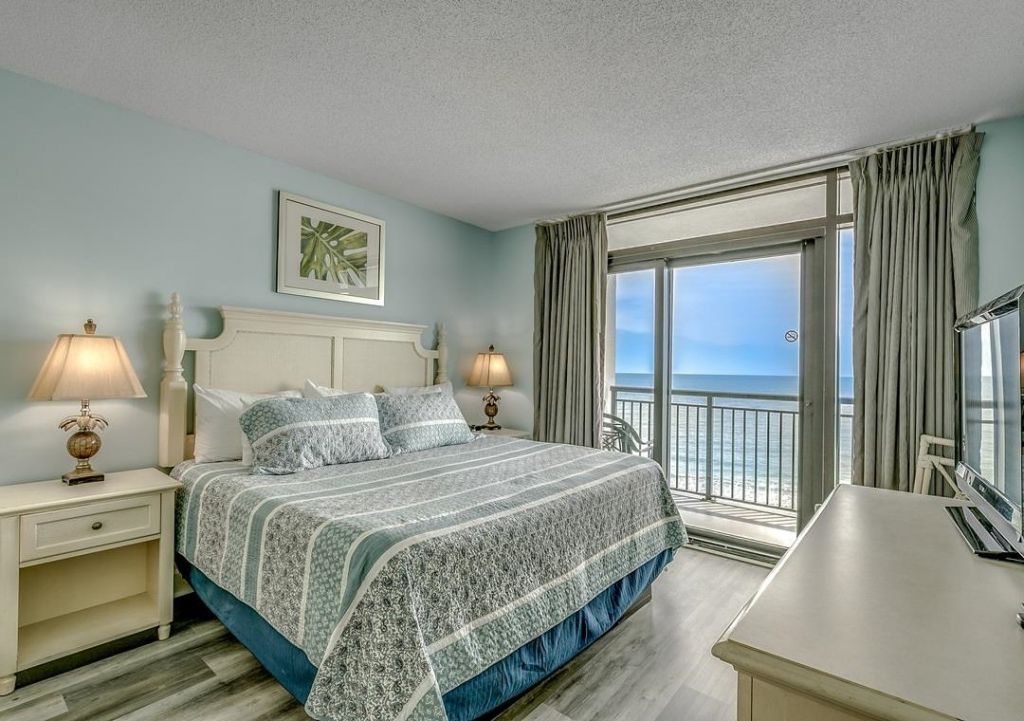 3000 N Ocean Blvd. Photo 11