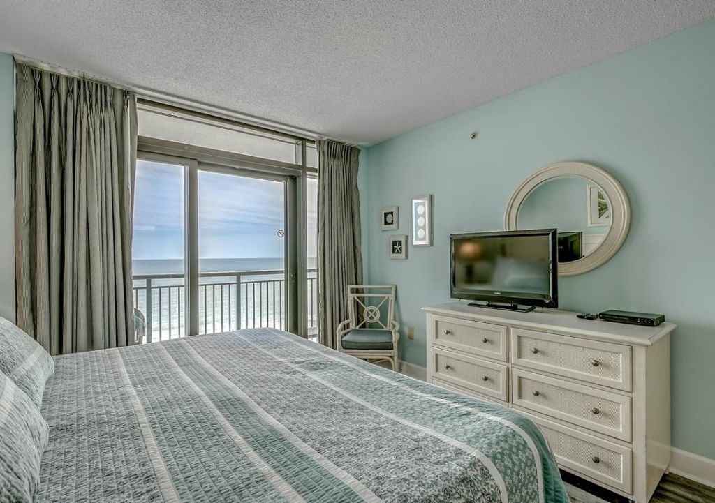 3000 N Ocean Blvd. Photo 12