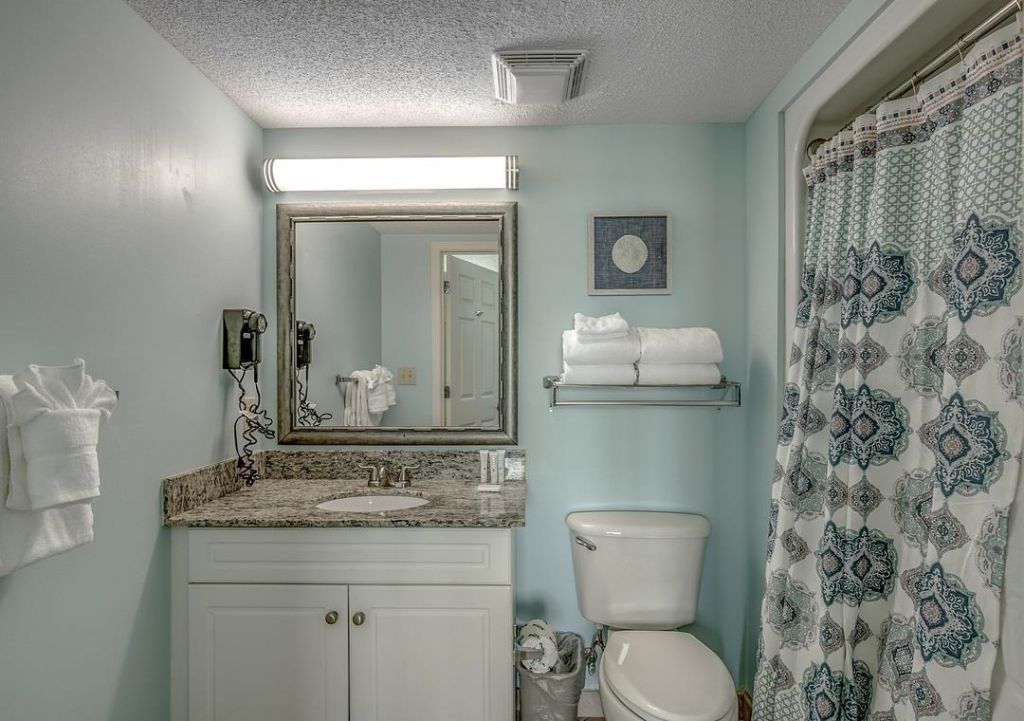3000 N Ocean Blvd. Photo 13