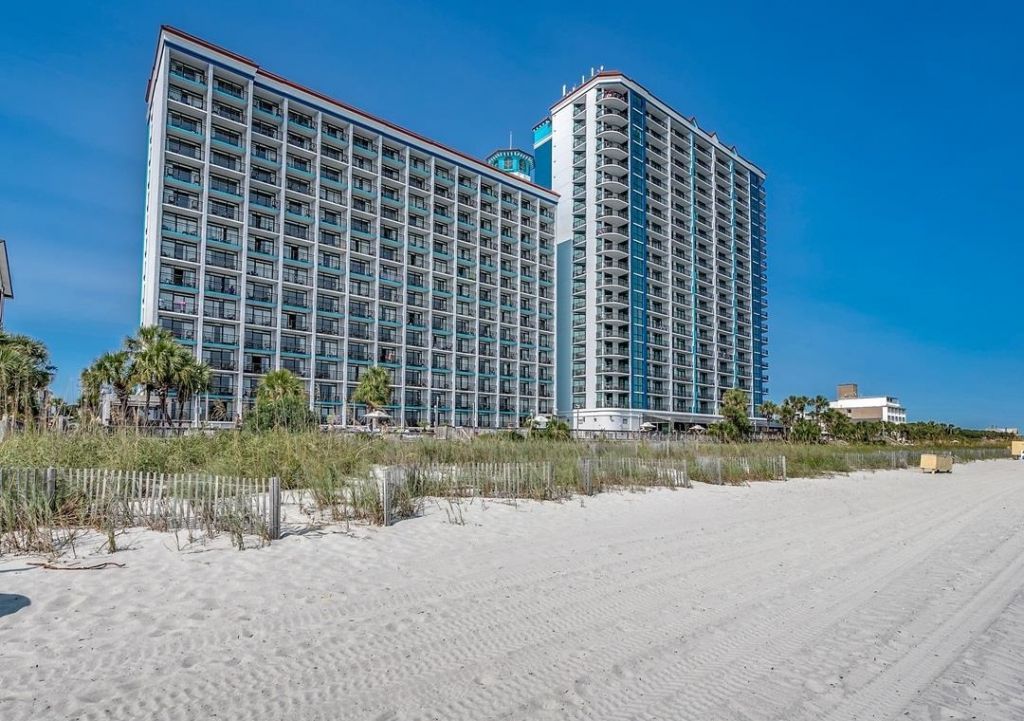 3000 N Ocean Blvd. Photo 39