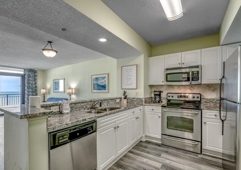 3000 N Ocean Blvd. Photo 8