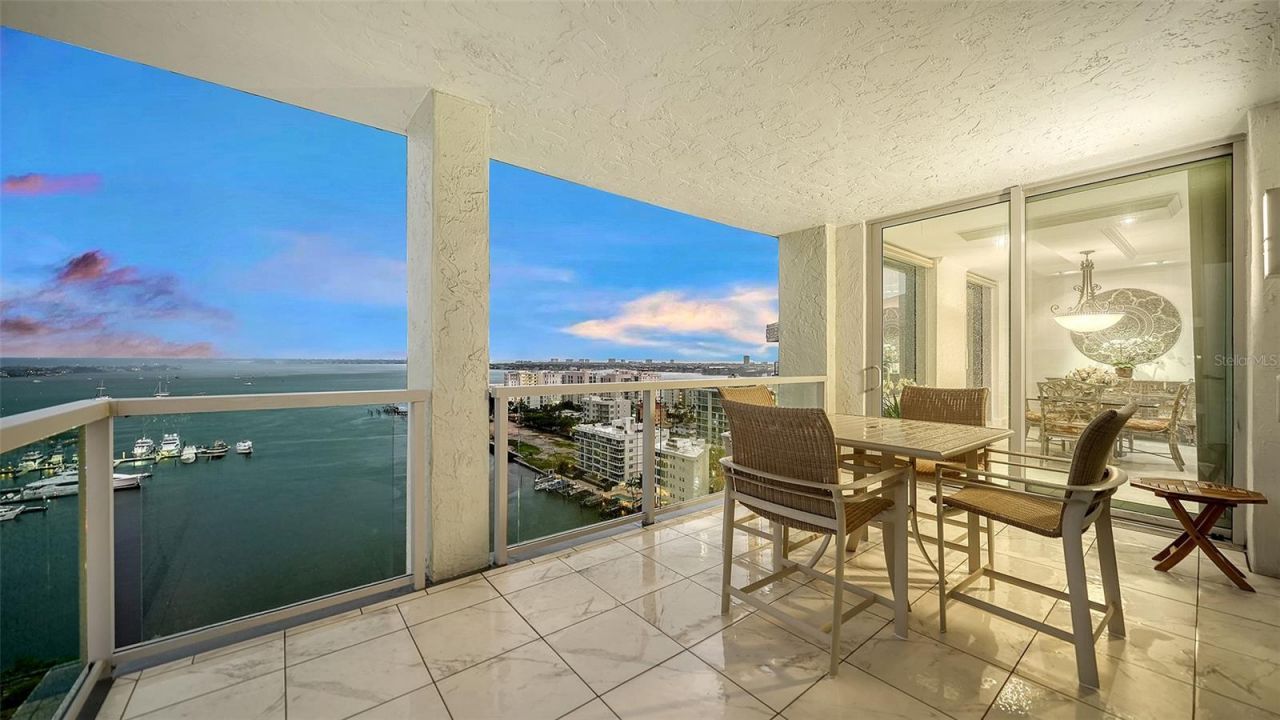 1111 N Gulfstream Avenue, Unit PH-C, Sarasota, FL 34236 Photo