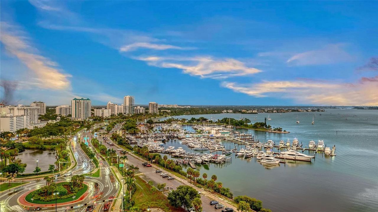 1111 N Gulfstream Avenue, Unit PH-C, Sarasota, FL 34236 Photo