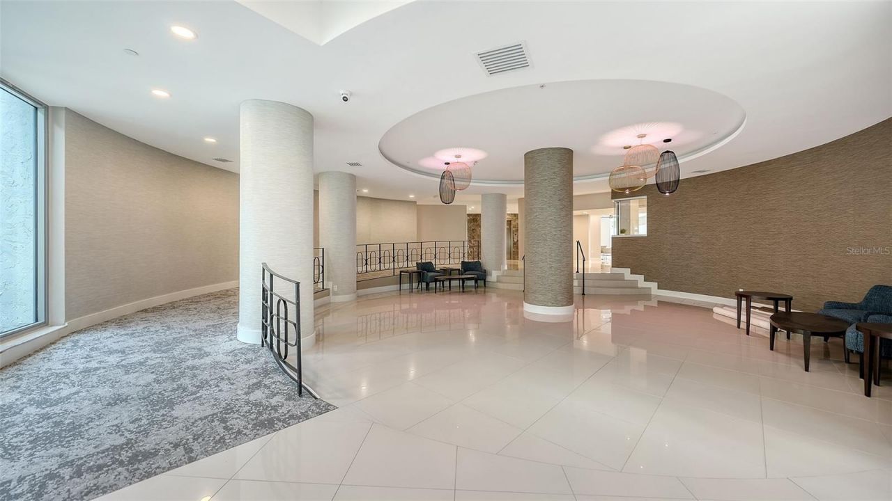 1111 N Gulfstream Avenue, Unit PH-C, Sarasota, FL 34236 Photo